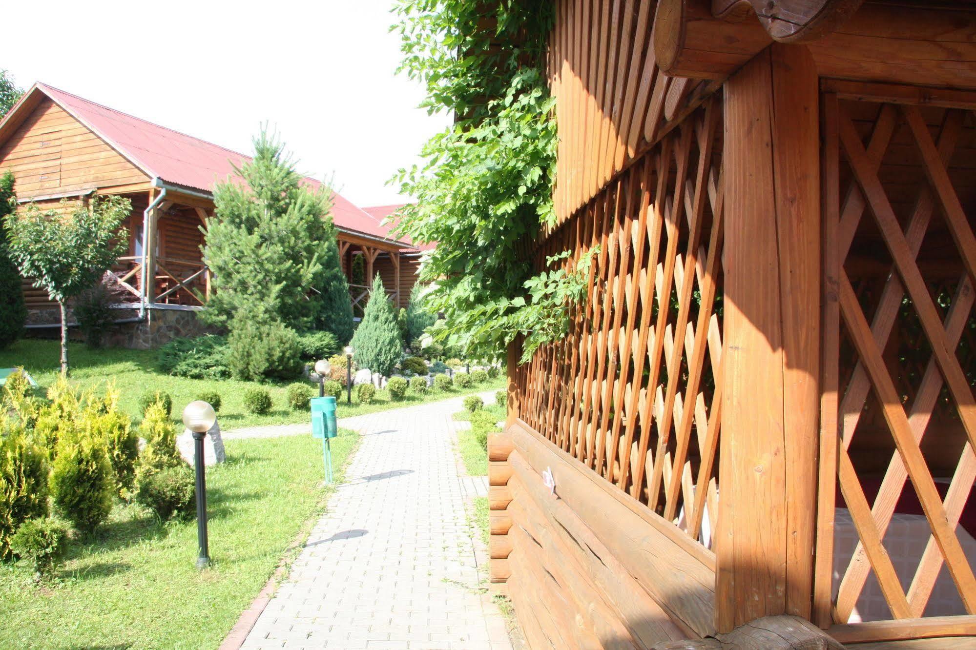 Europe Hotel Uzhhorod Bagian luar foto